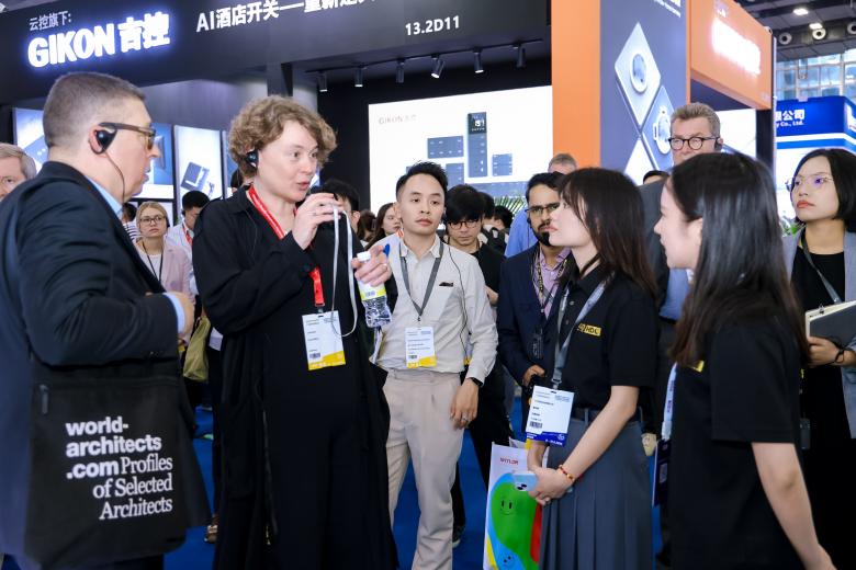 Guangzhou International Lighting Exhibition – Guided Tours | Impressions June 2025  